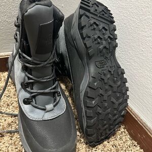 North face insulated waterproof boots